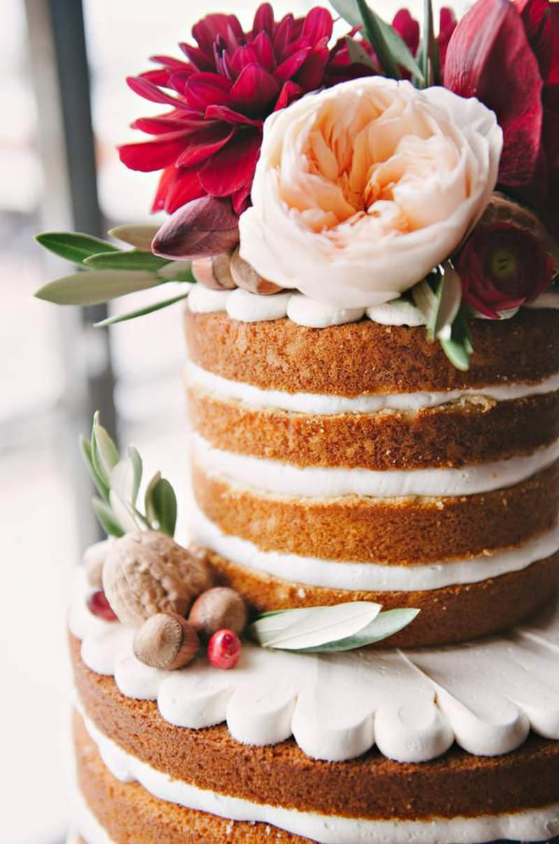 61 naked cake