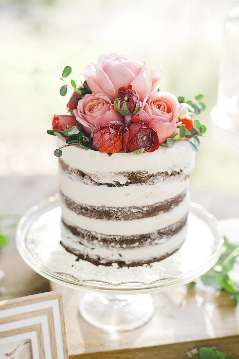 89 naked cake