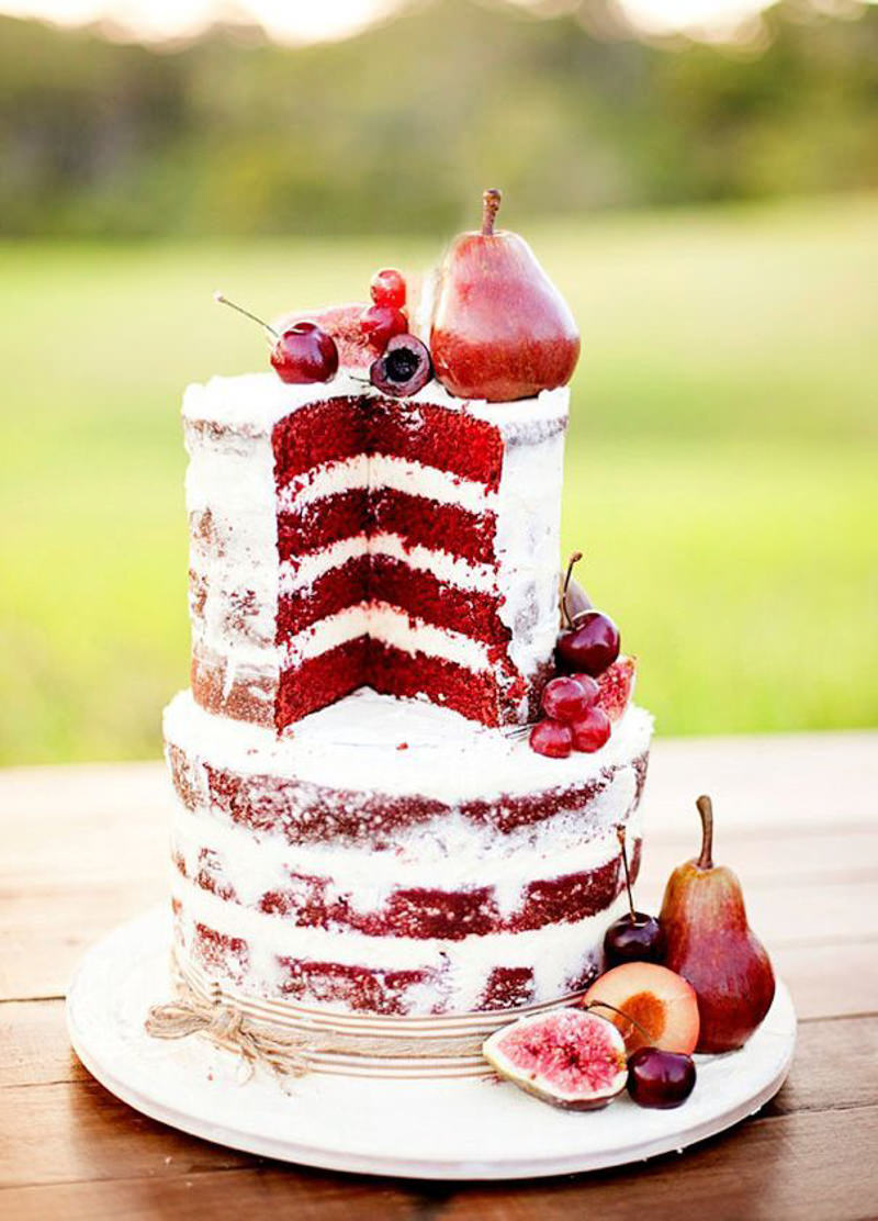 96 naked cake