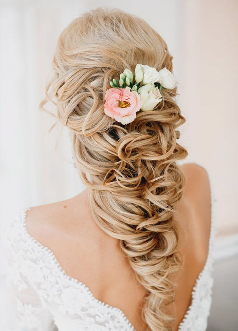 Resultado de imagem para penteado de noiva cabelo trançado