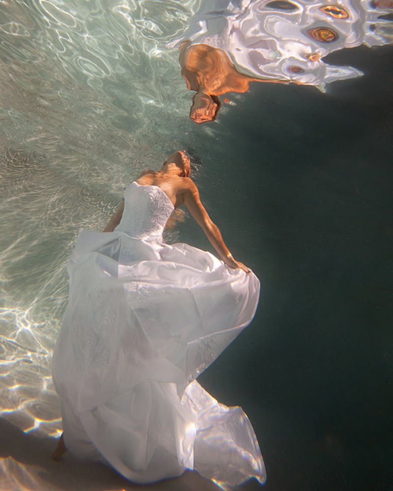 underwater-trash-the-dress-3-2_0