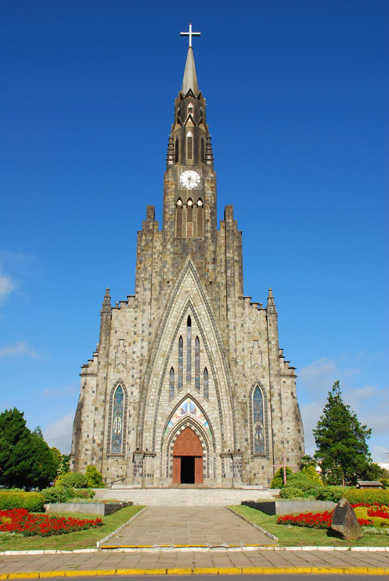 lua-de-mel-no-brasil-catedral-de-pedra-canela-rs