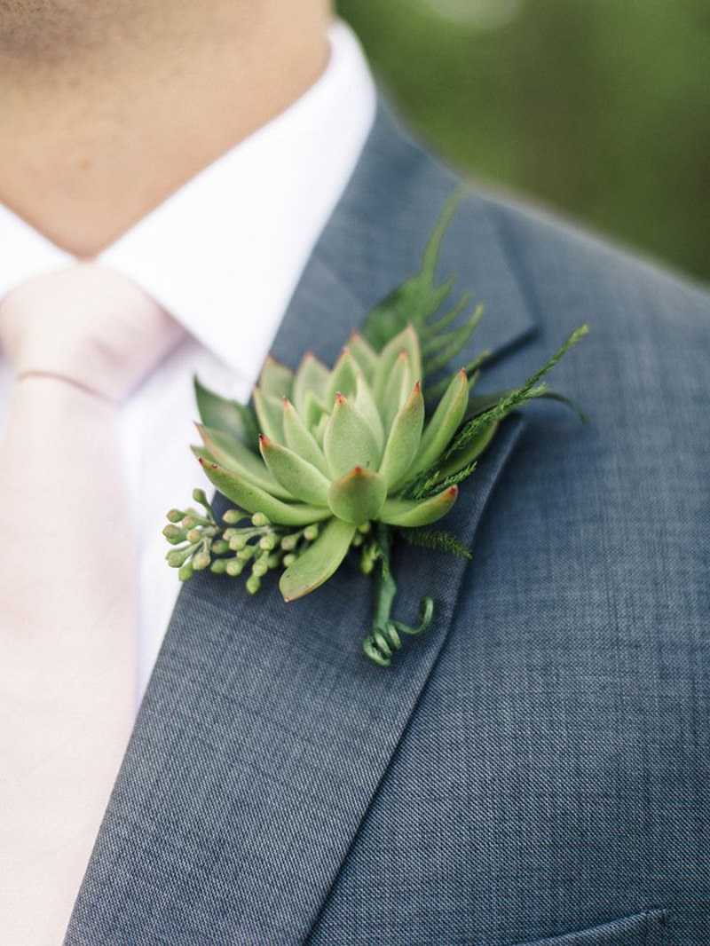 Noivo-flor-de-lapela-casamento-greenery