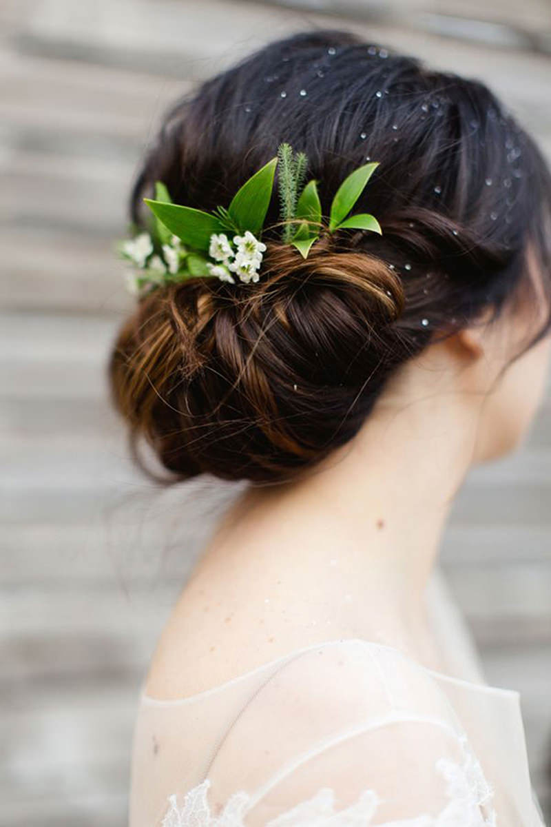 inspiraçao-noiva-coroa-de-flores-casamento-greenery