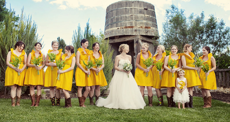 madrinha-casamento-fazenda-cores-alegres