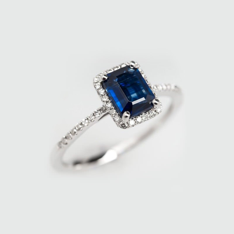 anel-de-noivado-safira-azul-quadrado