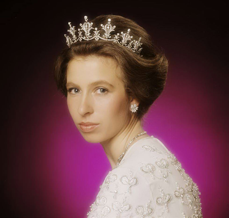 tiara-princesa-Anne-Elizabeth