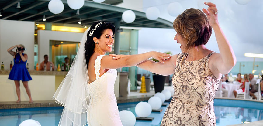 vestido para mae da noiva casamento na praia