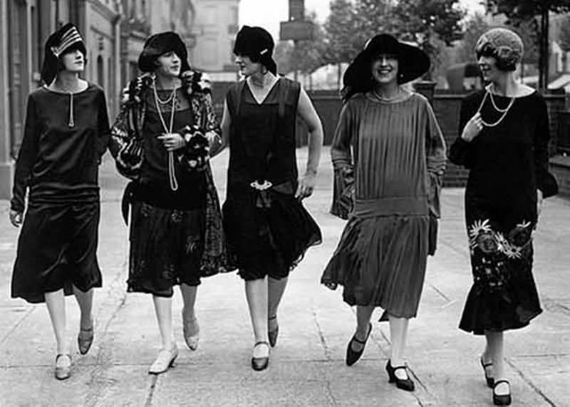 quem-eram-as-mulheres-que-usavam-os-aneis-de-noivado-ao-longo-de-100-anos-1920