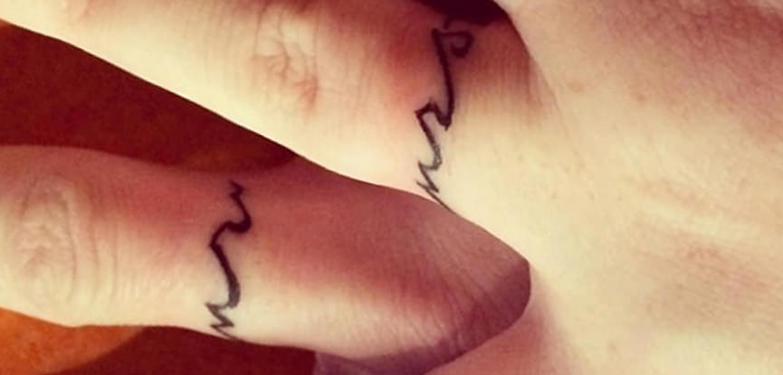 tatuagem-virou-alianca-e-noivado-capa