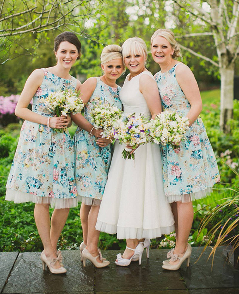 vestido floral de madrinha