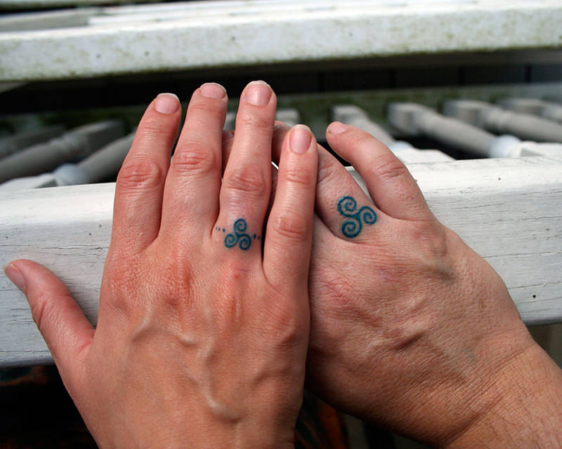 03-wedding-ring-tattoos