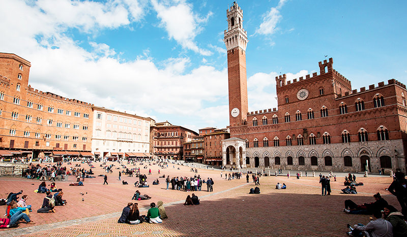 pedido-de-casamento-medieval-na-italia-siena-piazza-del-campo