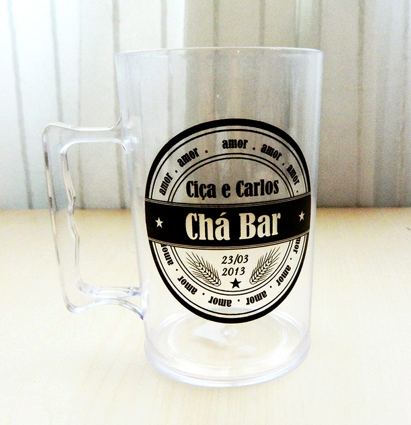 caneca-de-chopp-personalizada-com-nome-dos-noivos