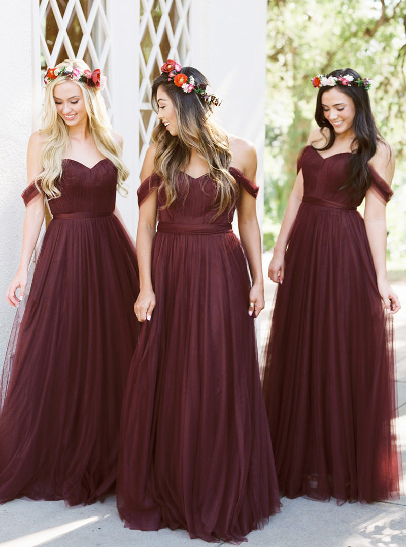 12-madrinhas-de-casamento-com-vestido-burgundy