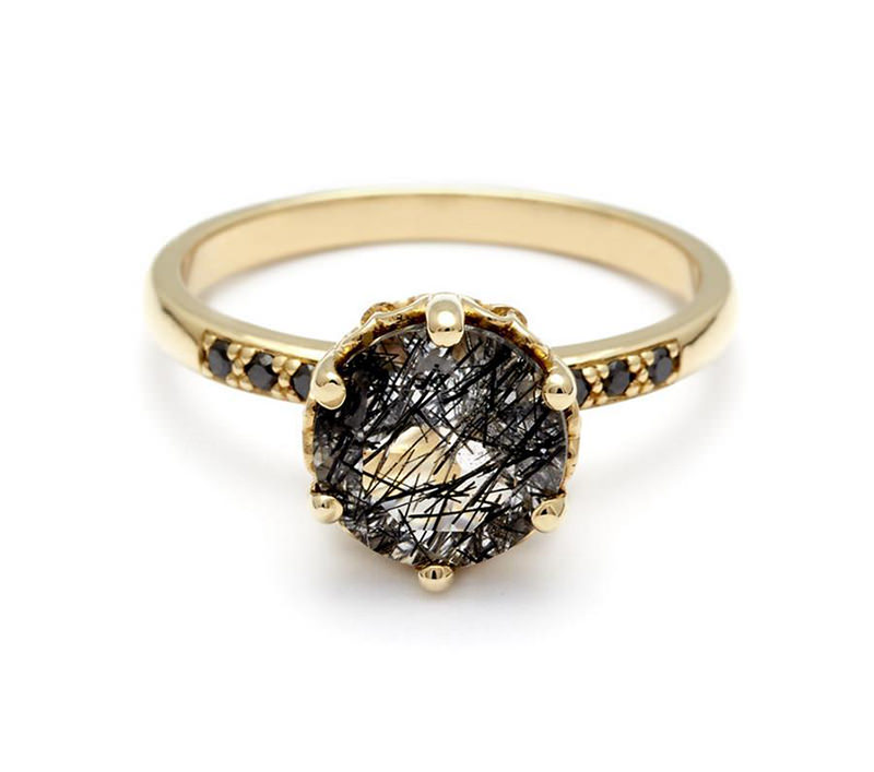 joia-de-casamento-com-diamante-negro