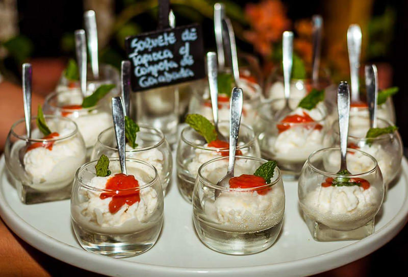 sorvete-de-tapioca-sobremesa-para-casamento-praia