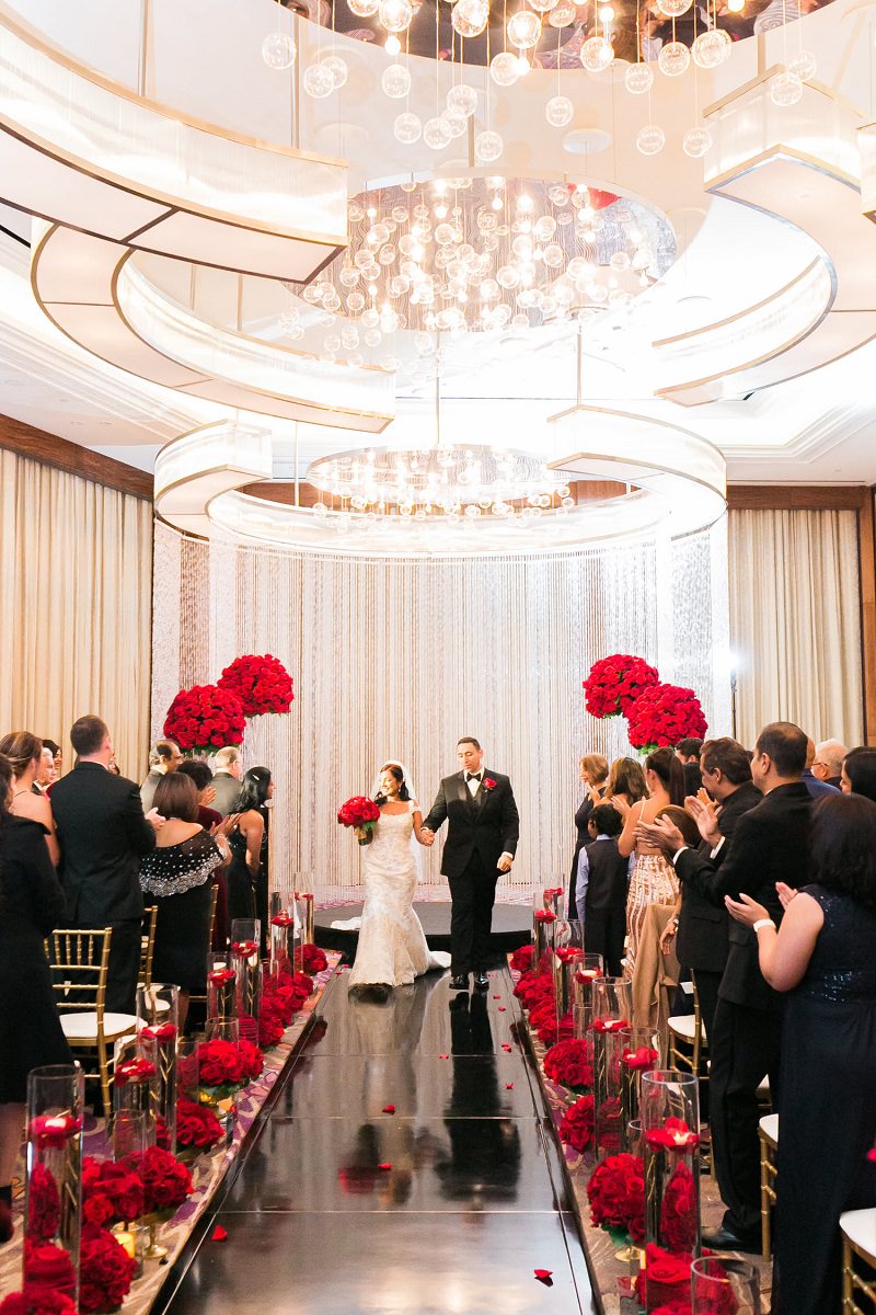 decoracao-de-casamento-vermelho-cerimonia