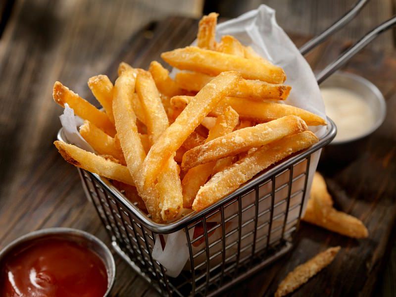 lanche-da-madrugada-para-casamento-batata-frita