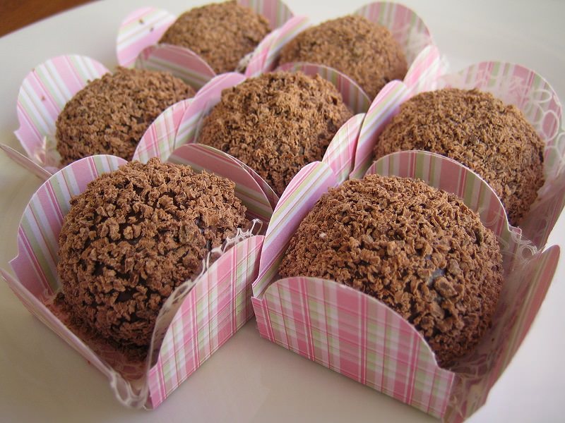 brigadeiros-gourmets-para-mesa-de-doces-casamento-brigadeiro-cafe