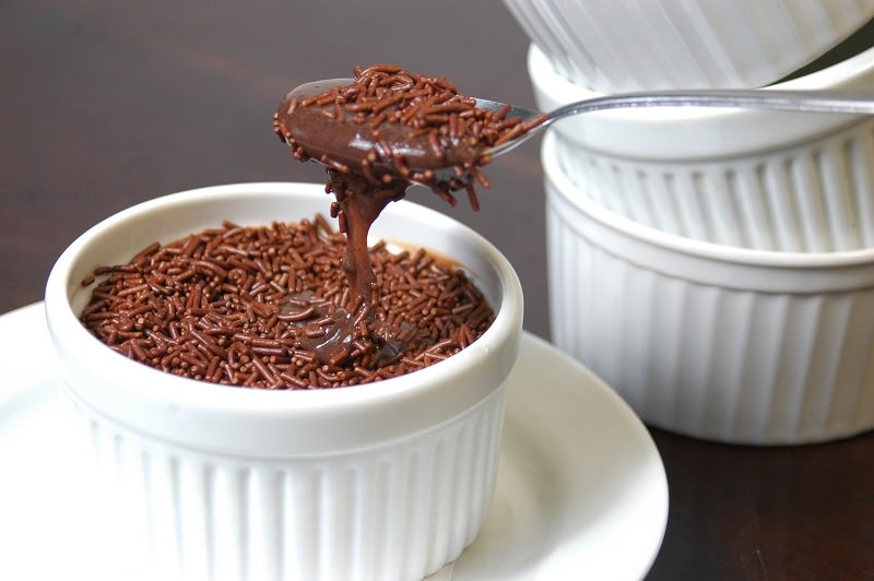 doce-sobremesa-casamento-brigadeiro-de-colher-panela