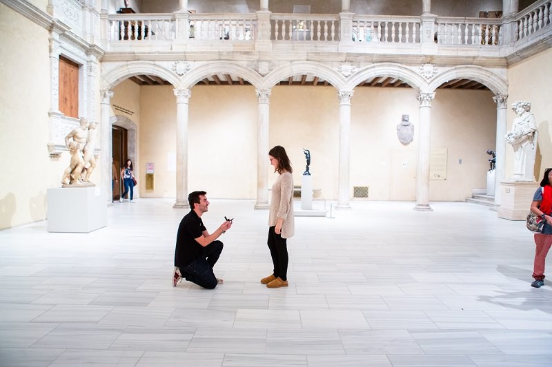 pedido-de-casamento-esculturas-museu