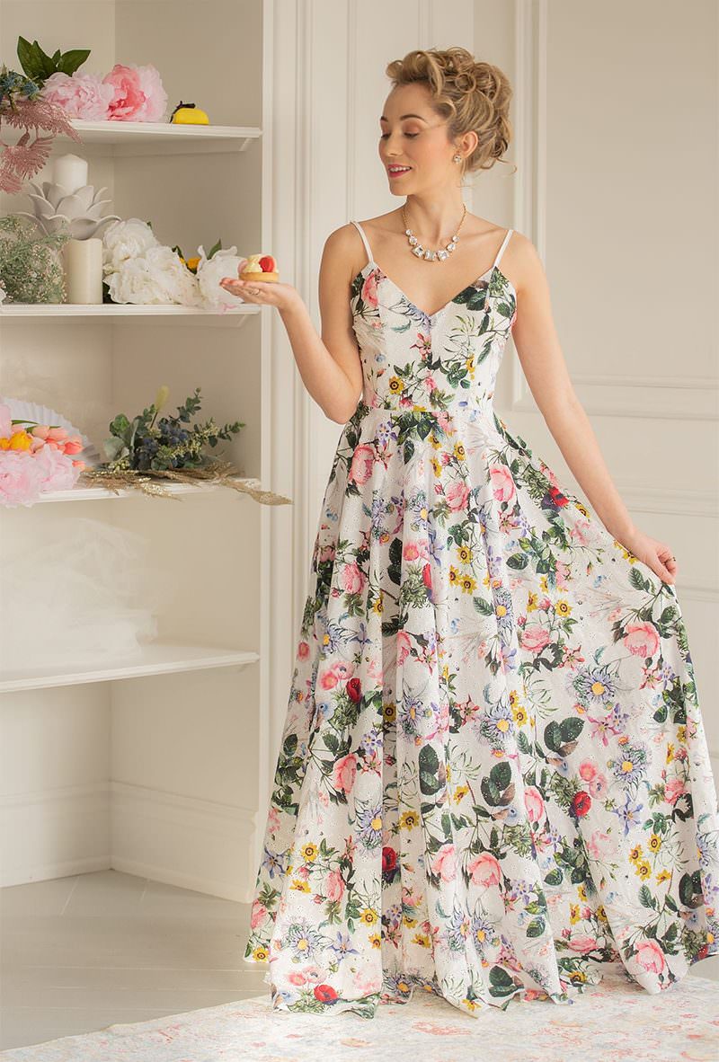 vestido longo floral para casamento a tarde