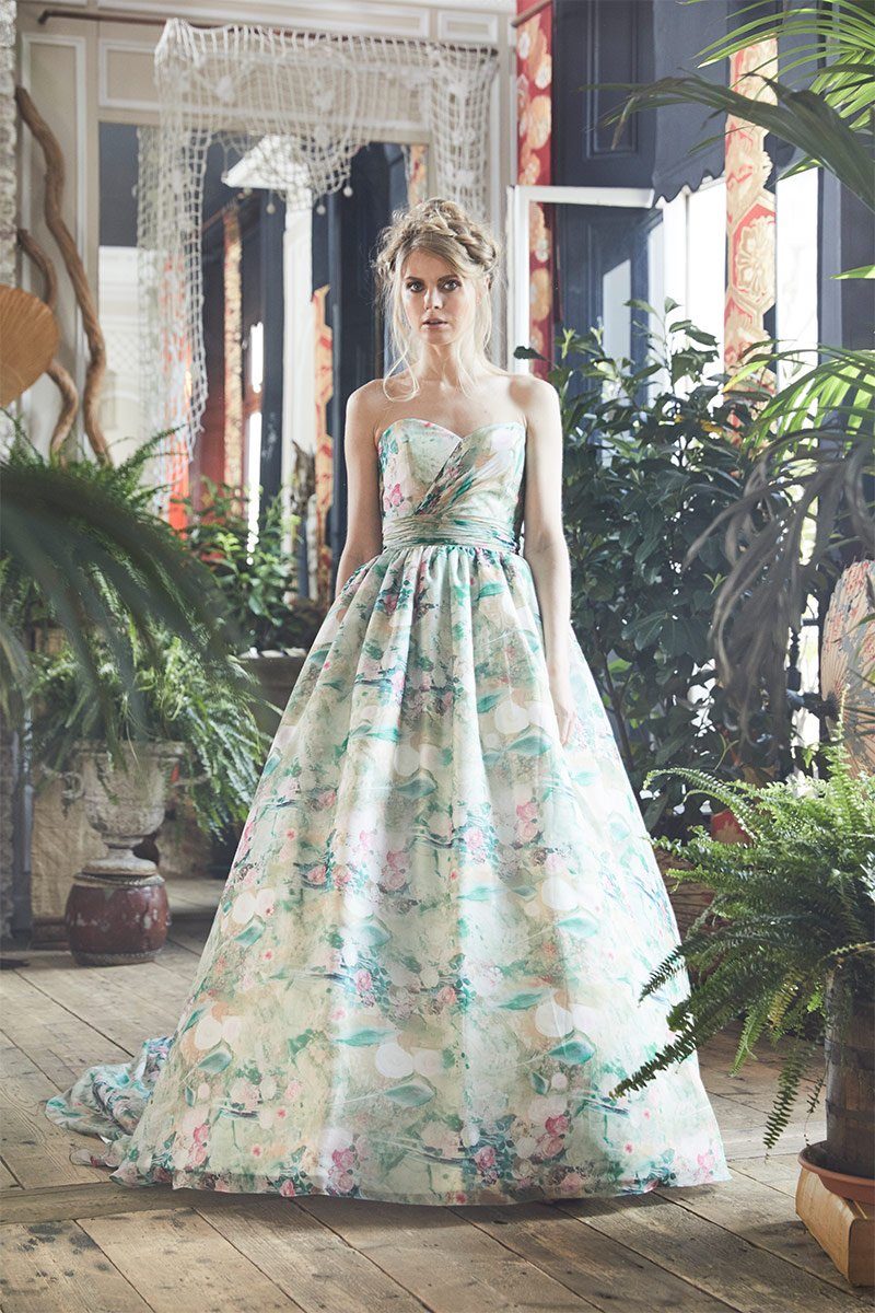 6-vestido-de-noiva-floral-casamento-no-campo