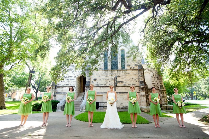 madrinha de casamento verde