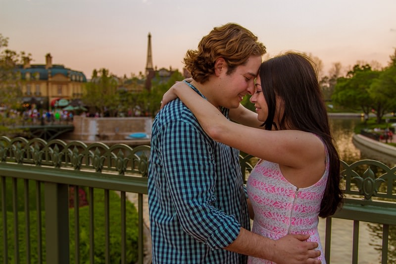 pedido-de-casamento-no-lago-do-epcot