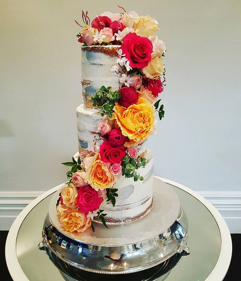 3-bolo-de-casamento-com-flores-bolo-pelado