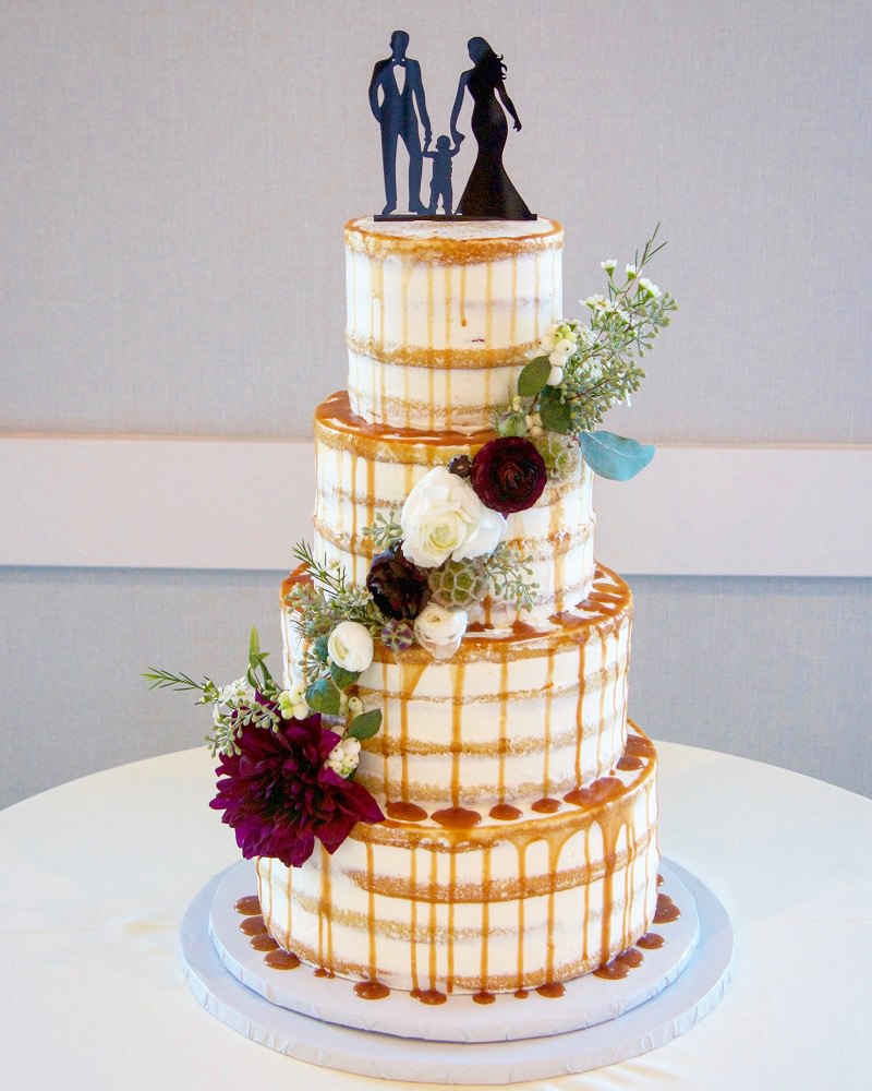 7-naked-cake-com-flores-naturais-bolo-pelado