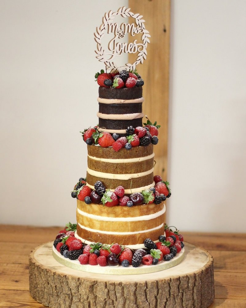 9-naked-cake-degrade-de-massas-com-frutas-vermelhas-casamento