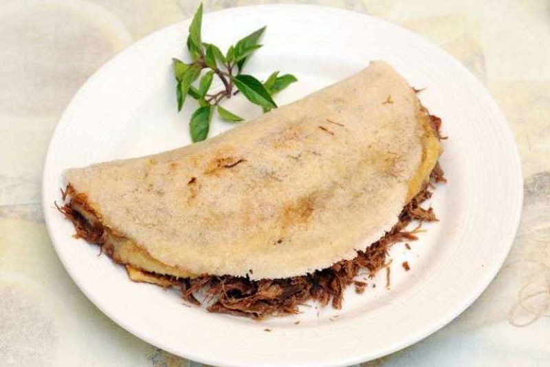 3-crepe-salgado-de-carne-seca-cardapio-de-casamento