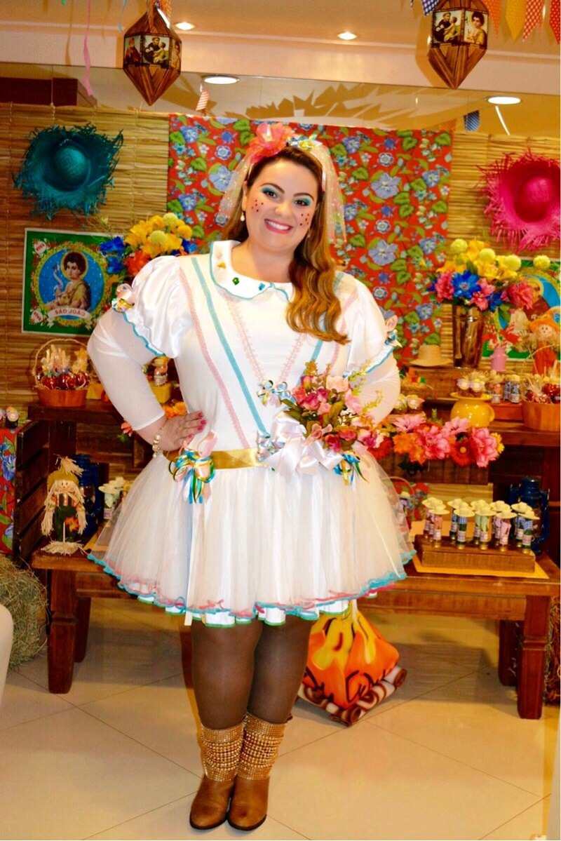 2-vestido-noiva-caipira-tule-em-babados-fantasia-noiva-caipira