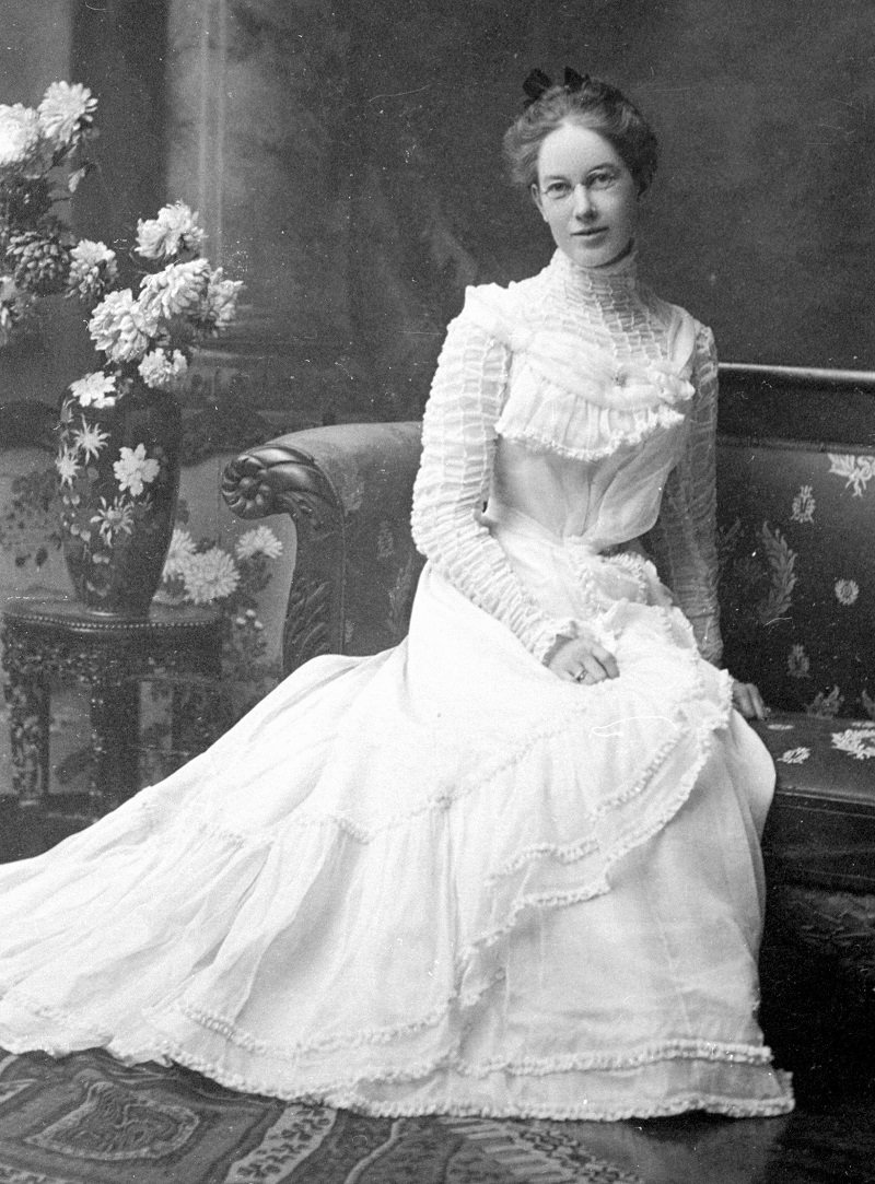 1900-historia-dos-vestidos-de-casamento-ao-longo-do-tempo