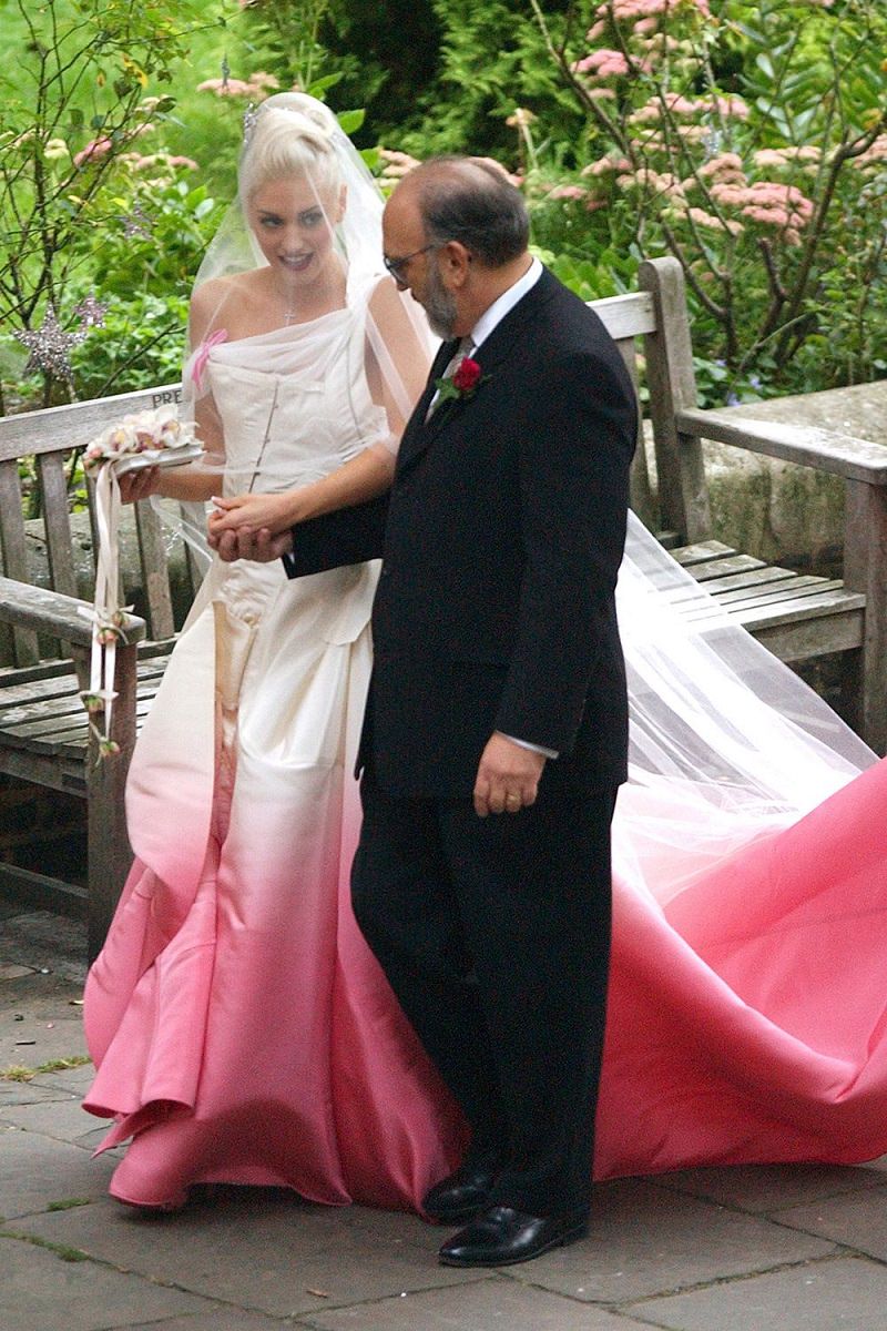 2000-casamento-gwen-stefani-noiva-moderna-vestido-dior