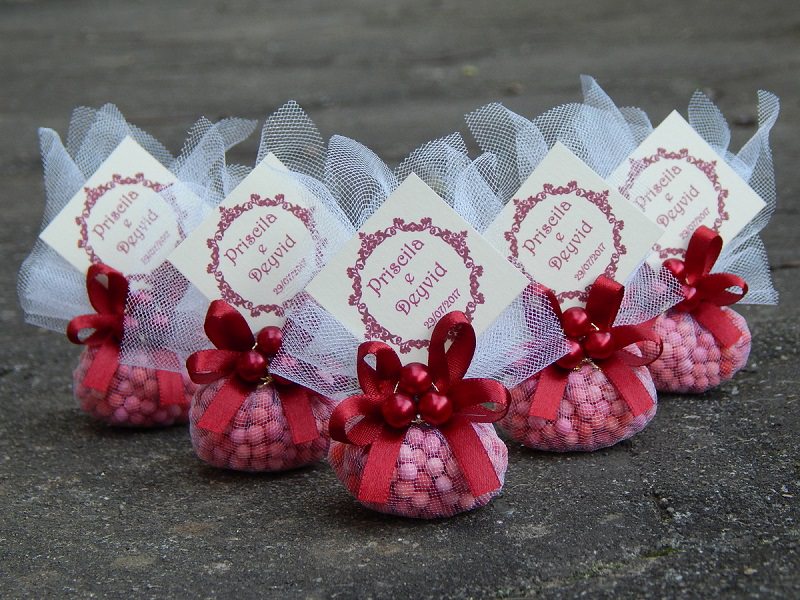 lembrancinha-casamento-sache-bordo-lembrancas-casamento