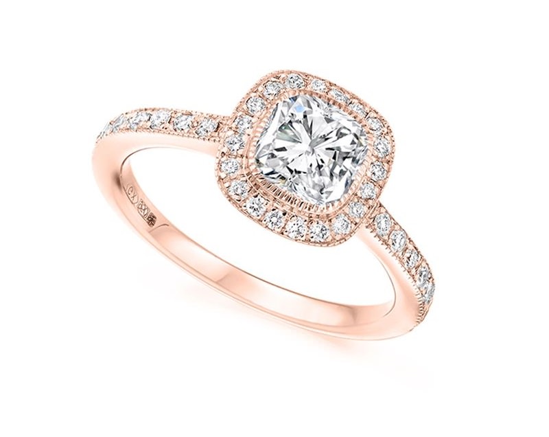 12-anel-de-noivado-rose-com-diamante-cushion-e-halo