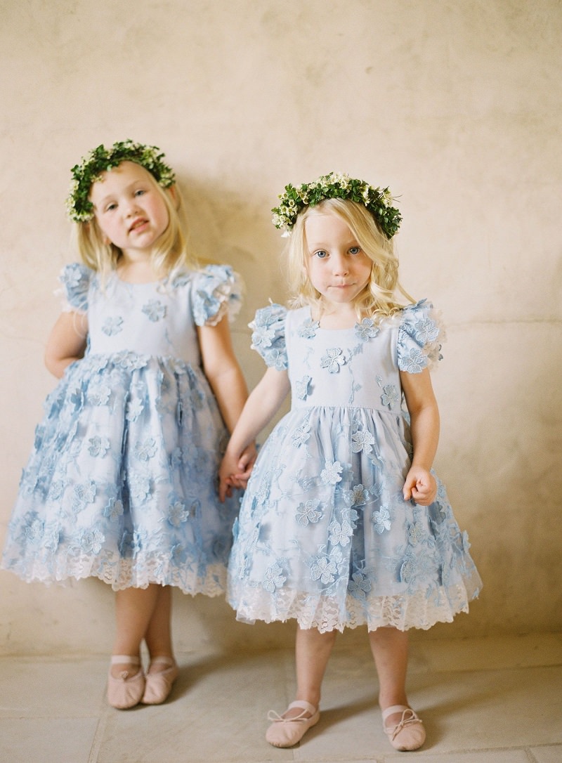 12-vestido-de-dama-de-honra-florido-azul-claro-e-branco